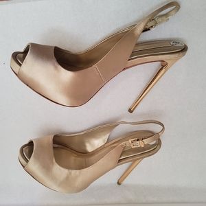 BCBGMaxAzira Peyton Peep-toe Satin Slingback Pump Shoes Size 8.5